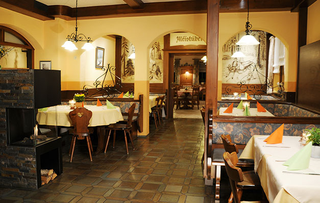 Gemütlich speisen im rustikalen Gasthof-Restaurant des Wanderhotel Mühle